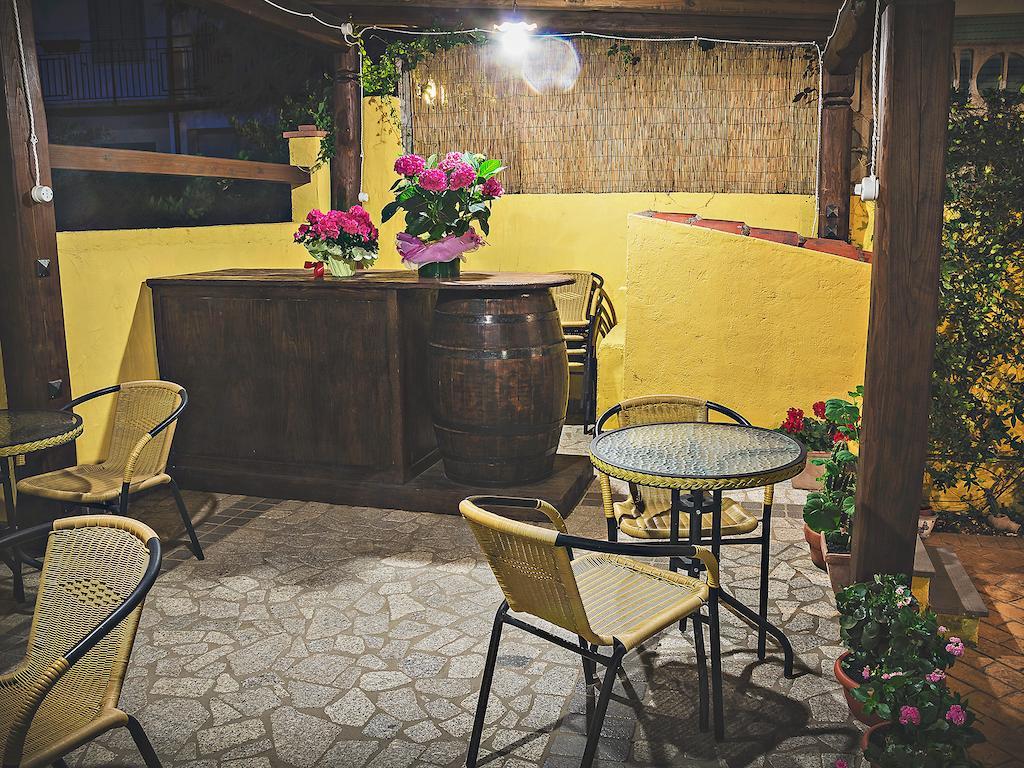 Bed And Breakfast Ichnos Cala Gonone Luaran gambar