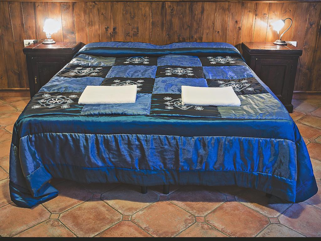 Bed And Breakfast Ichnos Cala Gonone Bilik gambar