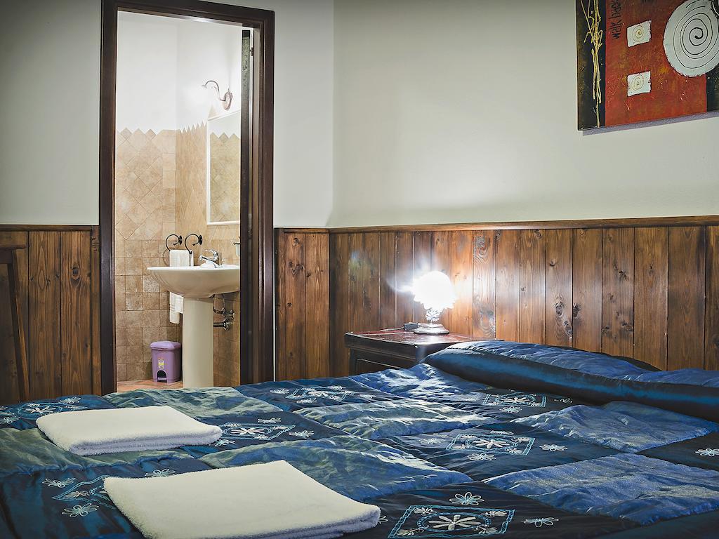 Bed And Breakfast Ichnos Cala Gonone Bilik gambar