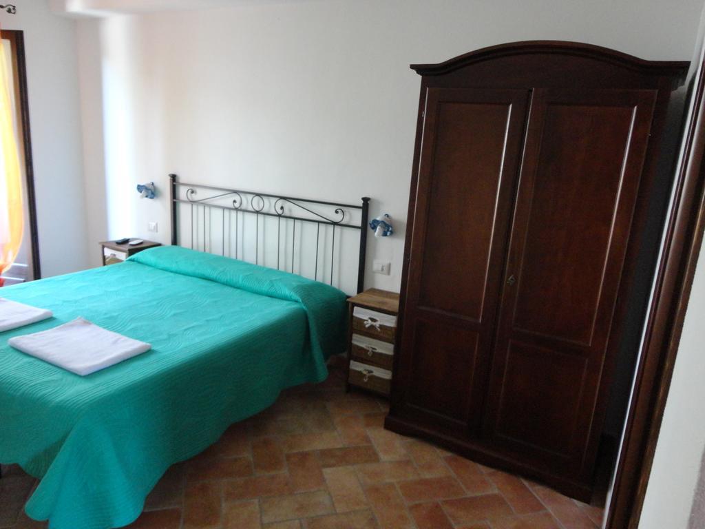 Bed And Breakfast Ichnos Cala Gonone Luaran gambar